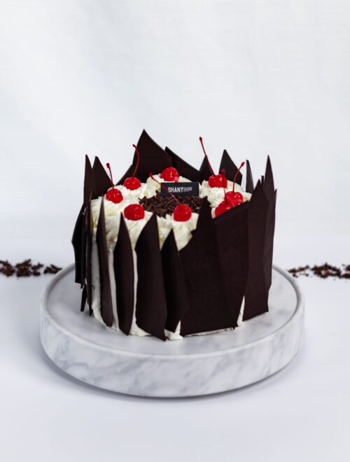 טורט יער שחור פרימיום