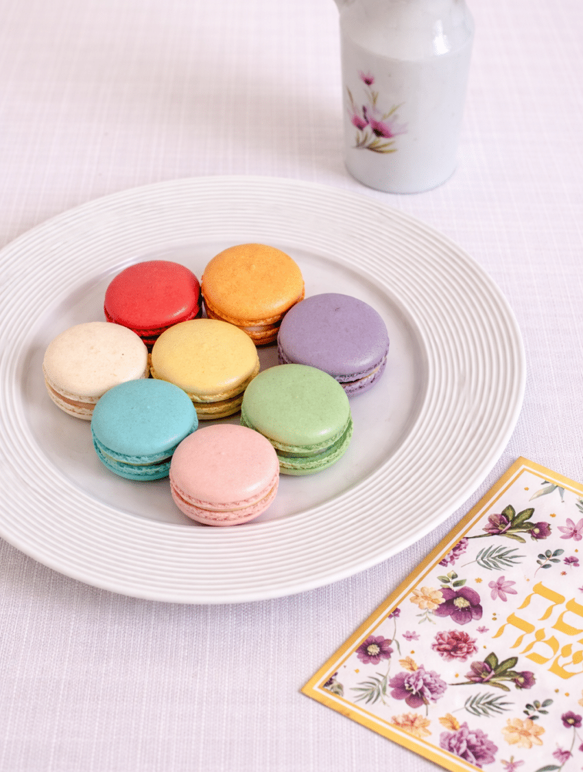 קונדיטוריית שני - חנות האונליין עוגיות מקרונים כשל״פ (9 יח׳) – אספקה החל מ27/3 תמונה 2