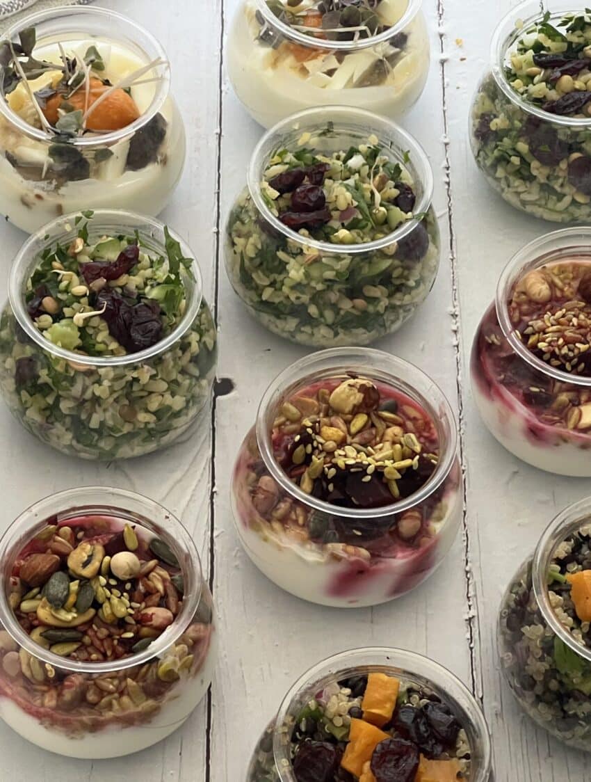 קונדיטוריית שני - חנות האונליין מגש אירוח חלבי להזמנה – הפתרון המושלם לכל אירוע תמונה 2